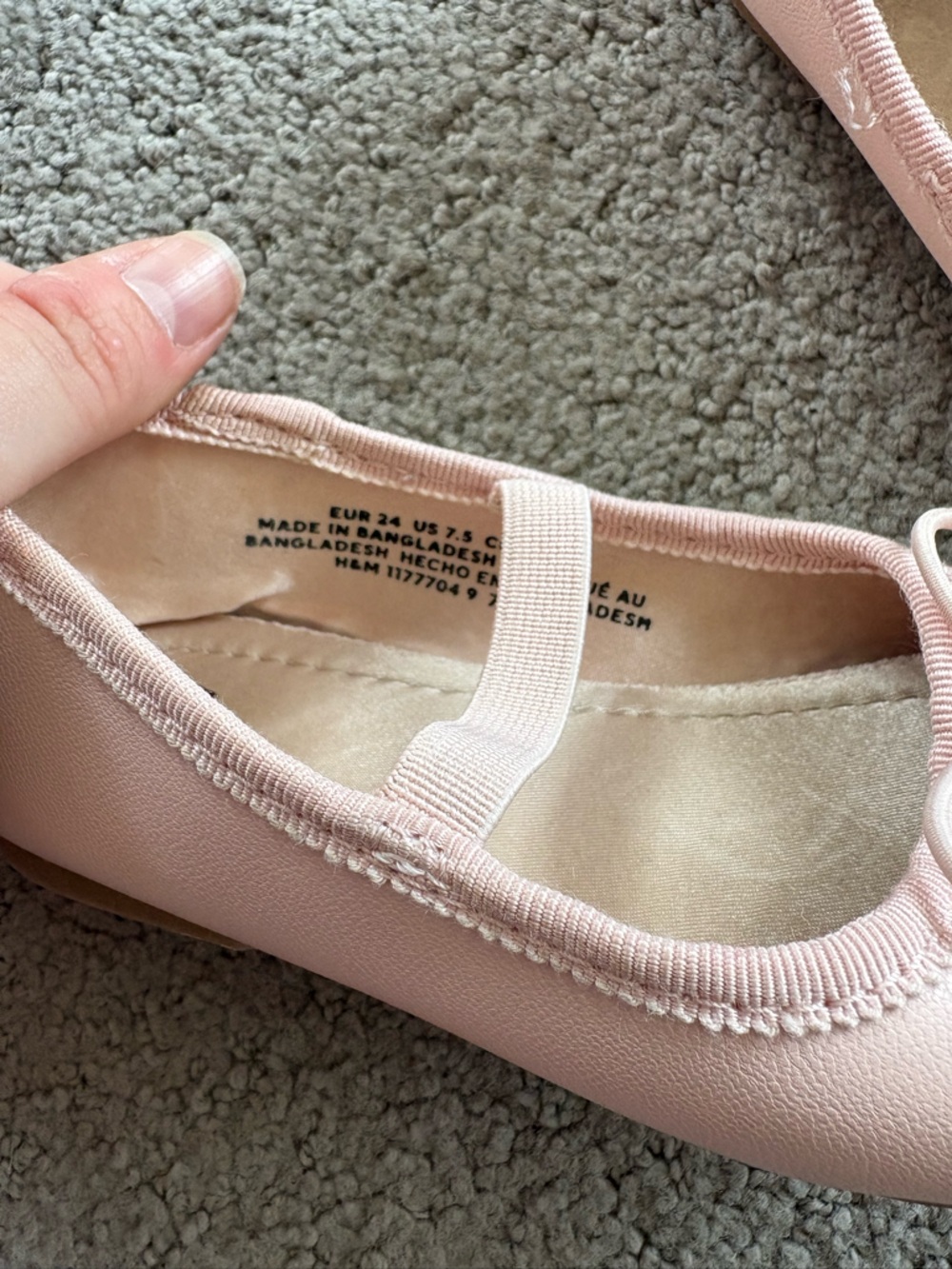 3/$25 H&M Pink Girls Mary Jane Ballet Flats with Bow EU size 24 | US size 7.5 - Picture 2 of 3